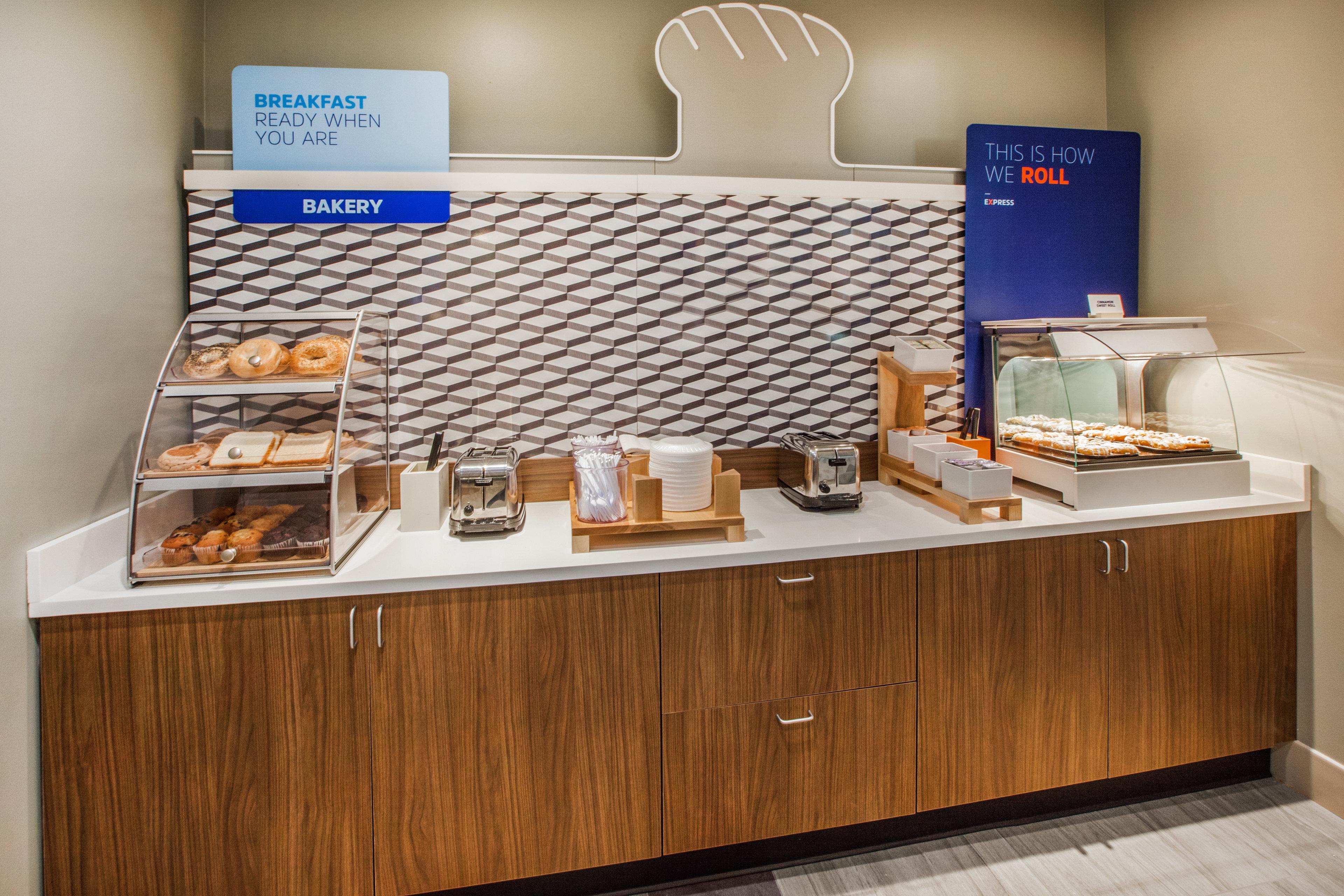 Holiday Inn Express North Hollywood - Burbank Area By Ihg Los Angeles Esterno foto