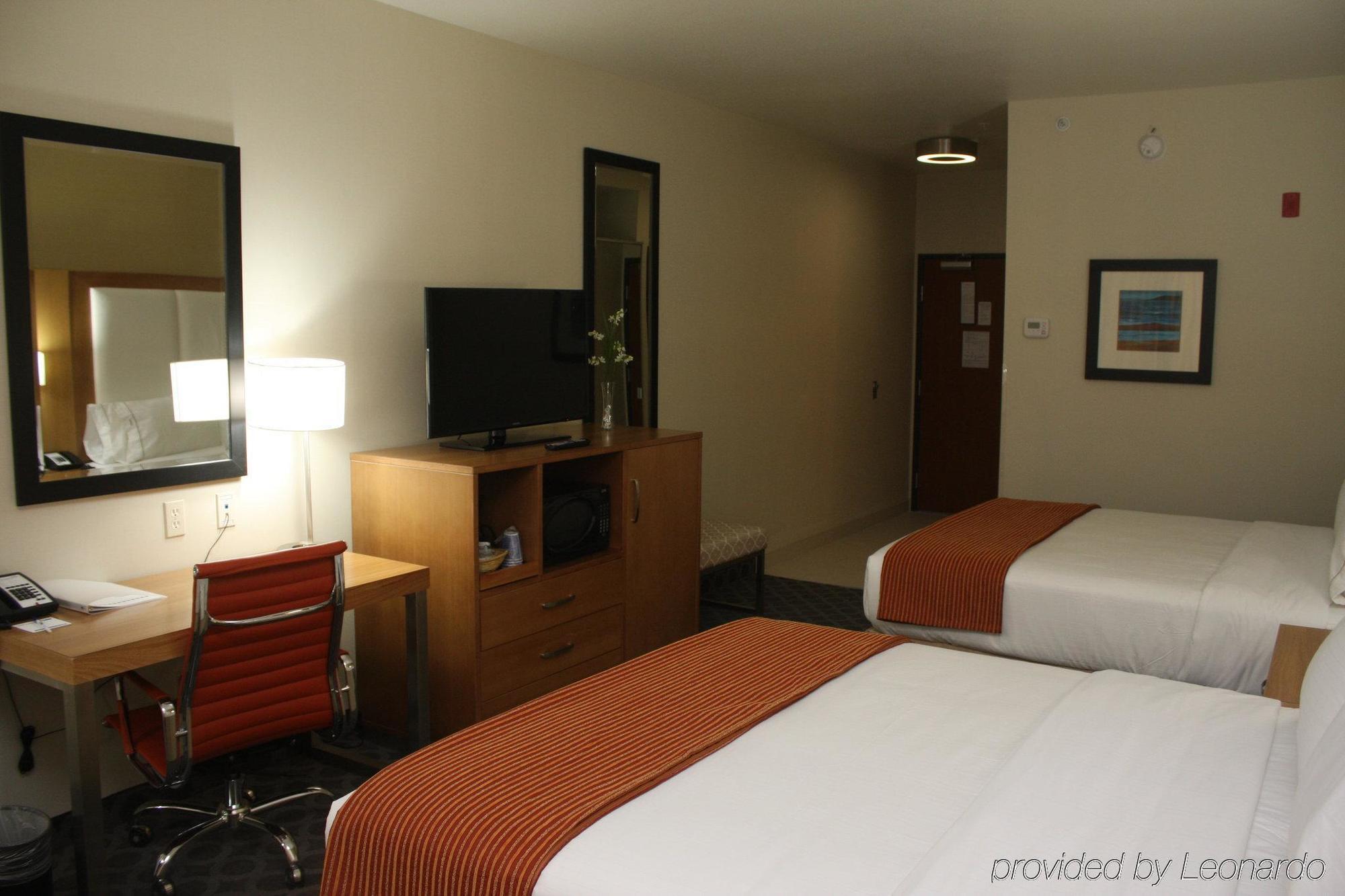 Holiday Inn Express North Hollywood - Burbank Area By Ihg Los Angeles Esterno foto