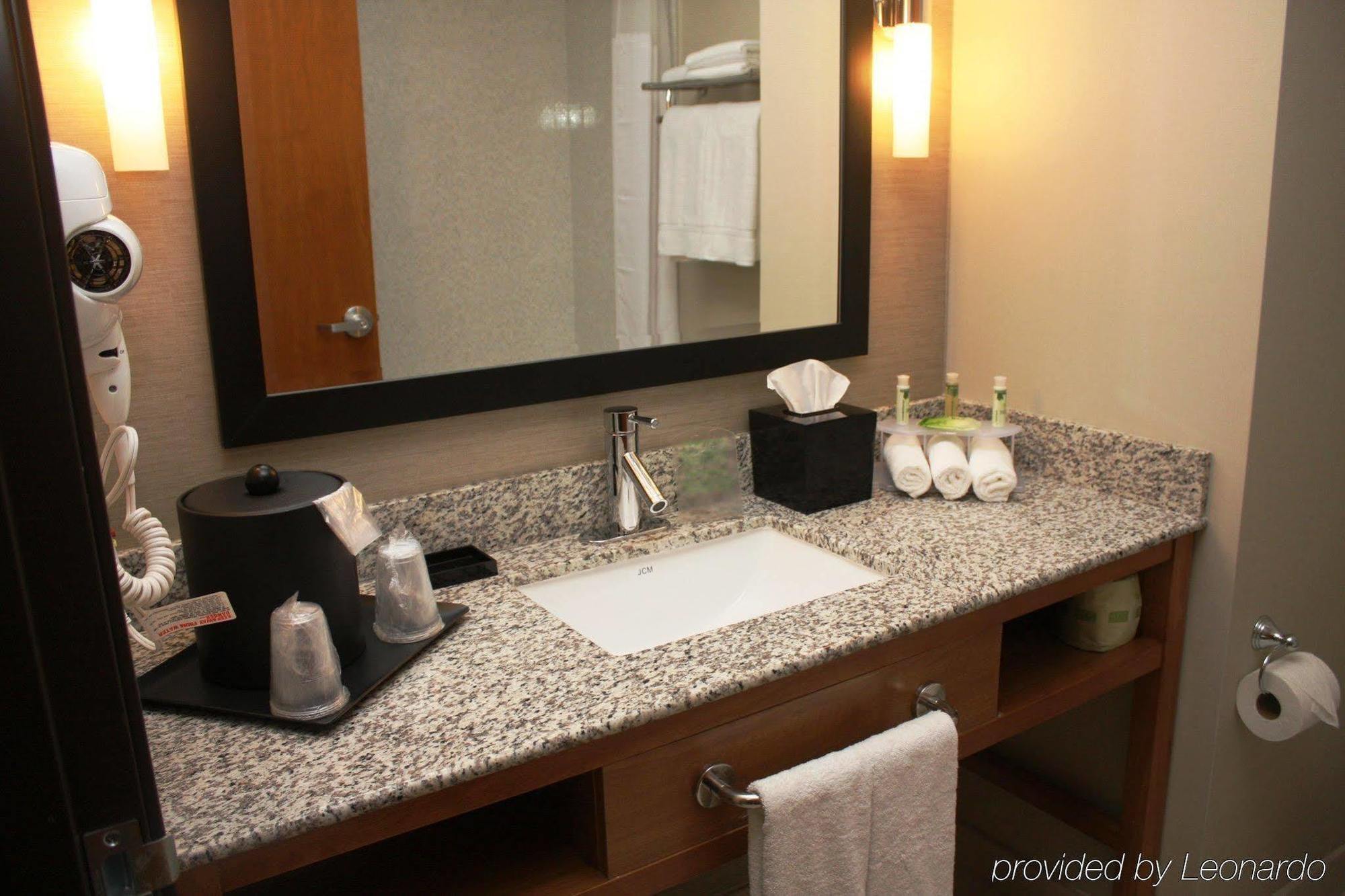 Holiday Inn Express North Hollywood - Burbank Area By Ihg Los Angeles Esterno foto