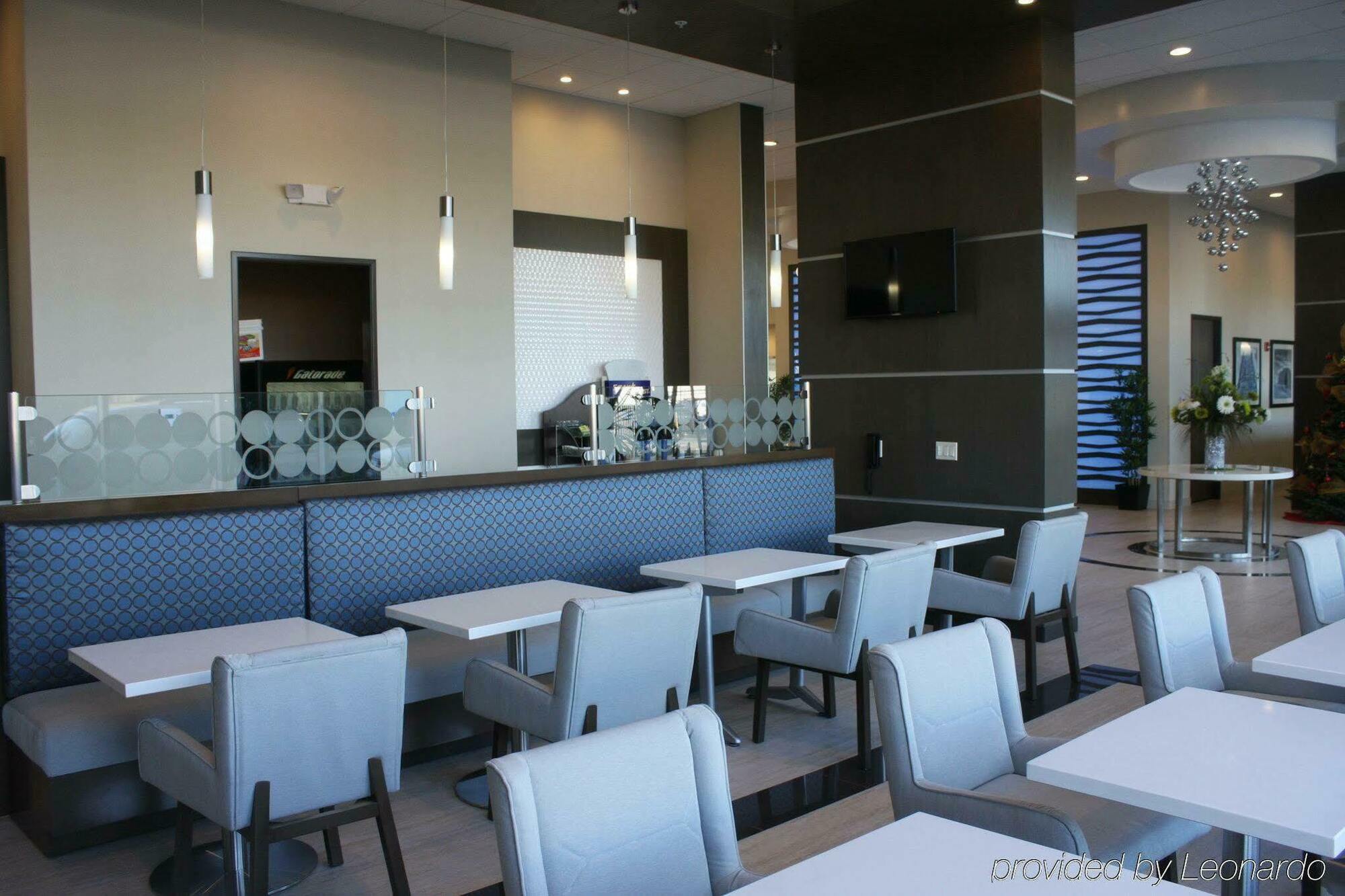 Holiday Inn Express North Hollywood - Burbank Area By Ihg Los Angeles Esterno foto