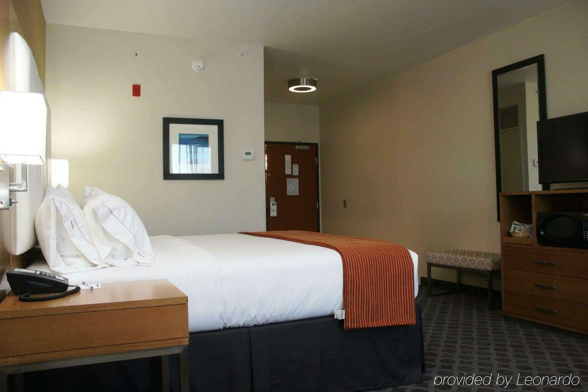 Holiday Inn Express North Hollywood - Burbank Area By Ihg Los Angeles Esterno foto
